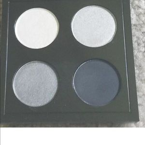 New Mac eyeshadow pallet